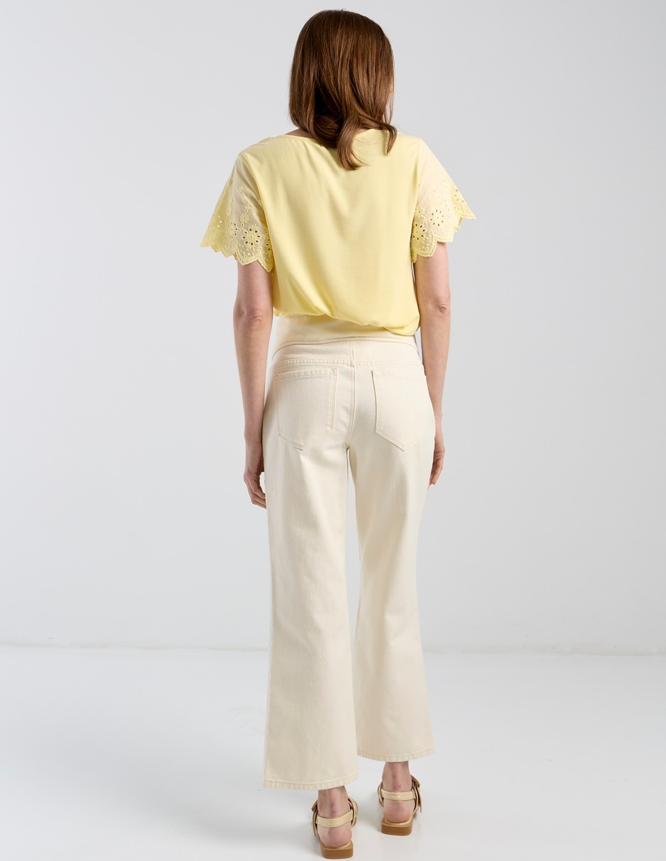 Jeans maternidad capri campana One To Nine corte cintura alta