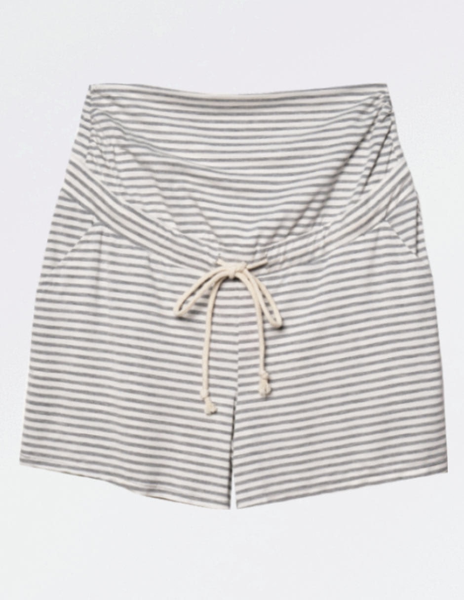 Short maternidad
