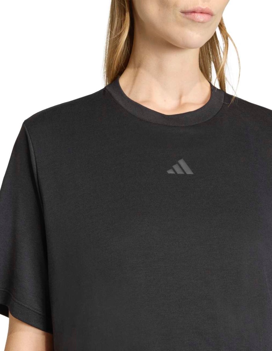 Playera maternidad manga corta Adidas Sportswear Motion cuello redondo
