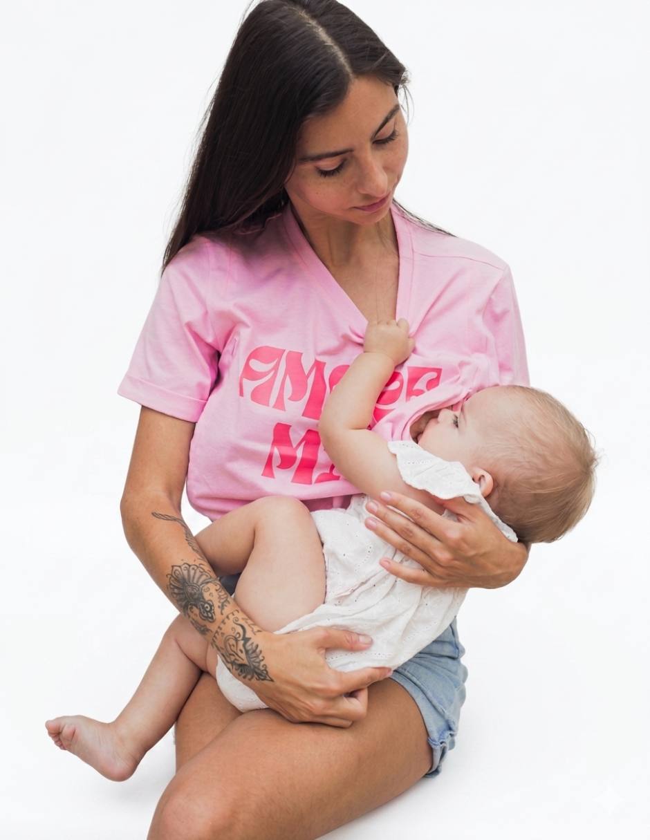 Playera maternidad manga corta Amore Mio cuello redondo